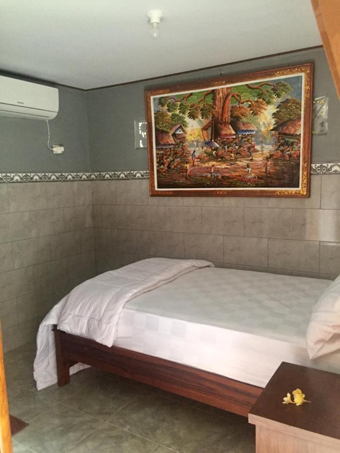 Raditya Homestay Mambal ภายนอก รูปภาพ