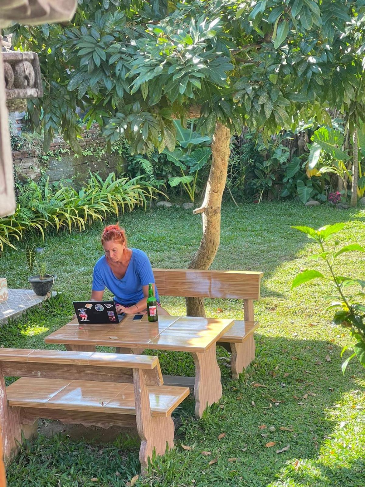 Raditya Homestay Mambal ภายนอก รูปภาพ
